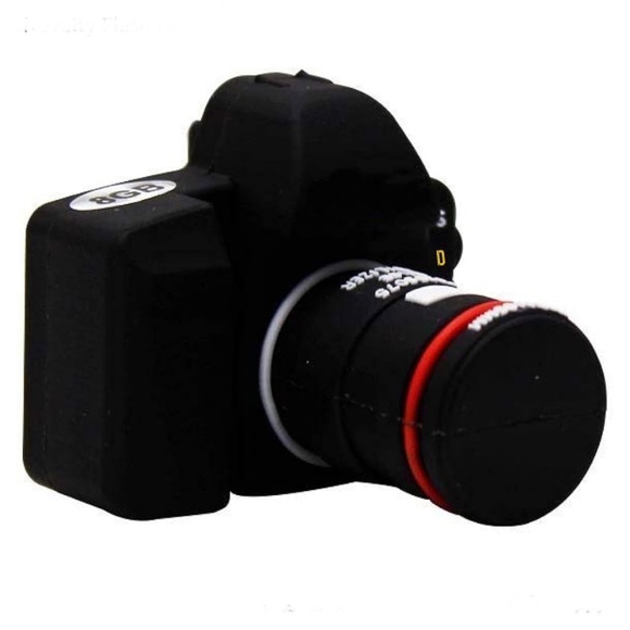 Adorable Silicone Camera USB 2.0 Flash Drive 8GB - Picture 2 of 4